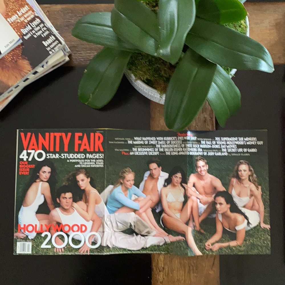 Vanity Fair Magazine -April 2000 - Picture 2 of 3